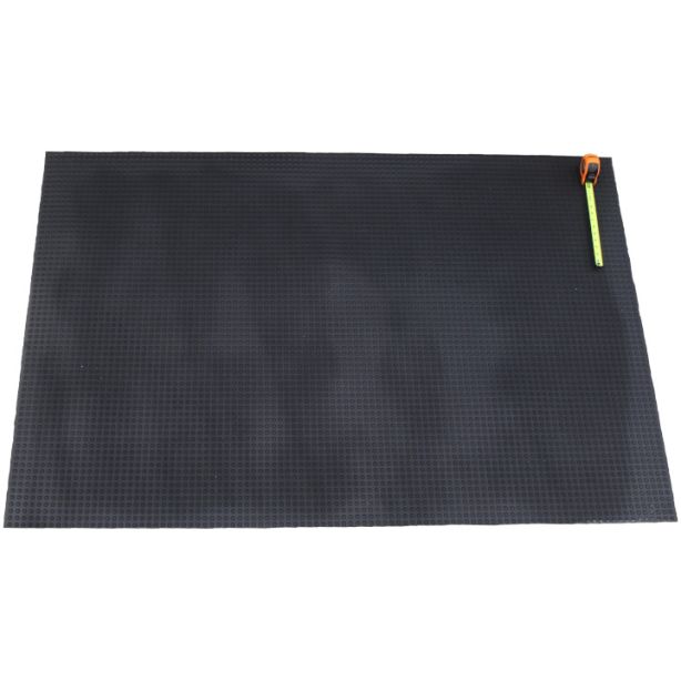 Humane MAZ7230 Jumbo Economy Roof Guard Pad 4' x 6' x 1/2" with Buttons